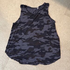 Old Navy Luxe Blue Camo Tank Medium